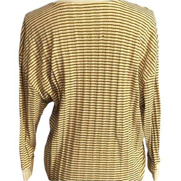 Anthropologie V-Neck Top - Large - Picture 2 of 4